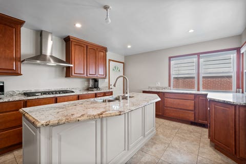 Tiny photo for 600 FLORENCE Drive, Park Ridge, IL 60068 (MLS # 12735930)