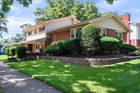 Tiny photo for 600 FLORENCE Drive, Park Ridge, IL 60068 (MLS # 12735930)