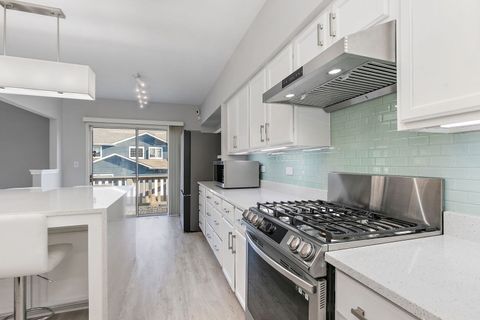 Tiny photo for 537 W Parkside Drive, Palatine, IL 60067 (MLS # 12628684)