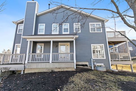 Tiny photo for 537 W Parkside Drive, Palatine, IL 60067 (MLS # 12628684)