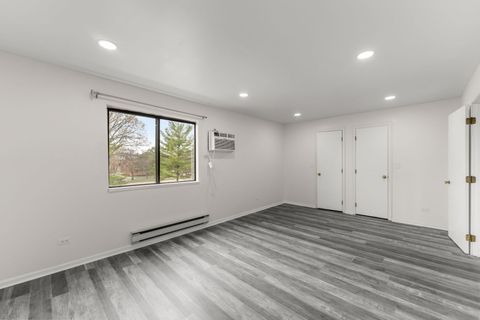 Tiny photo for 651 N Virginia Road #328, Crystal Lake, IL 60014 (MLS # 12621211)