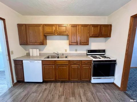 Tiny photo for 3207 HOMESTEAD Avenue, Davenport, IA 52802 (MLS # QC4269823)