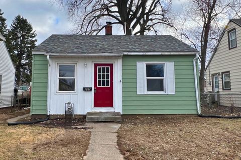 Photo of 3207 Homestead Avenue, Davenport, IA 52802 (MLS # QC4269823)