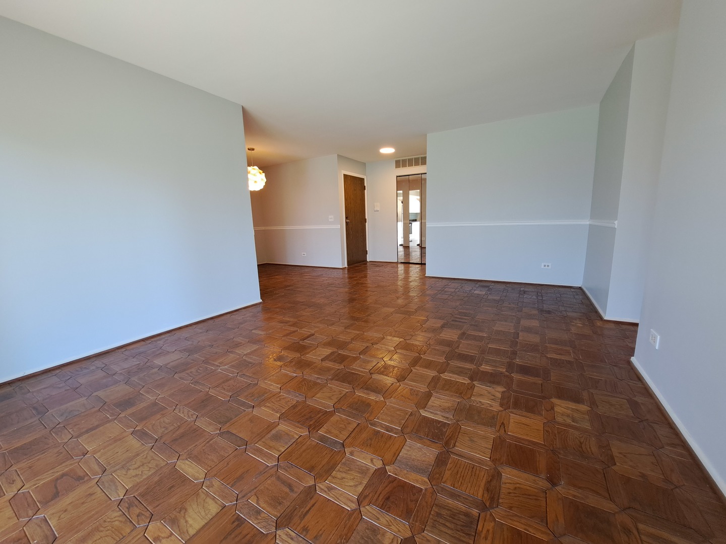 374 Southbury Court A-1