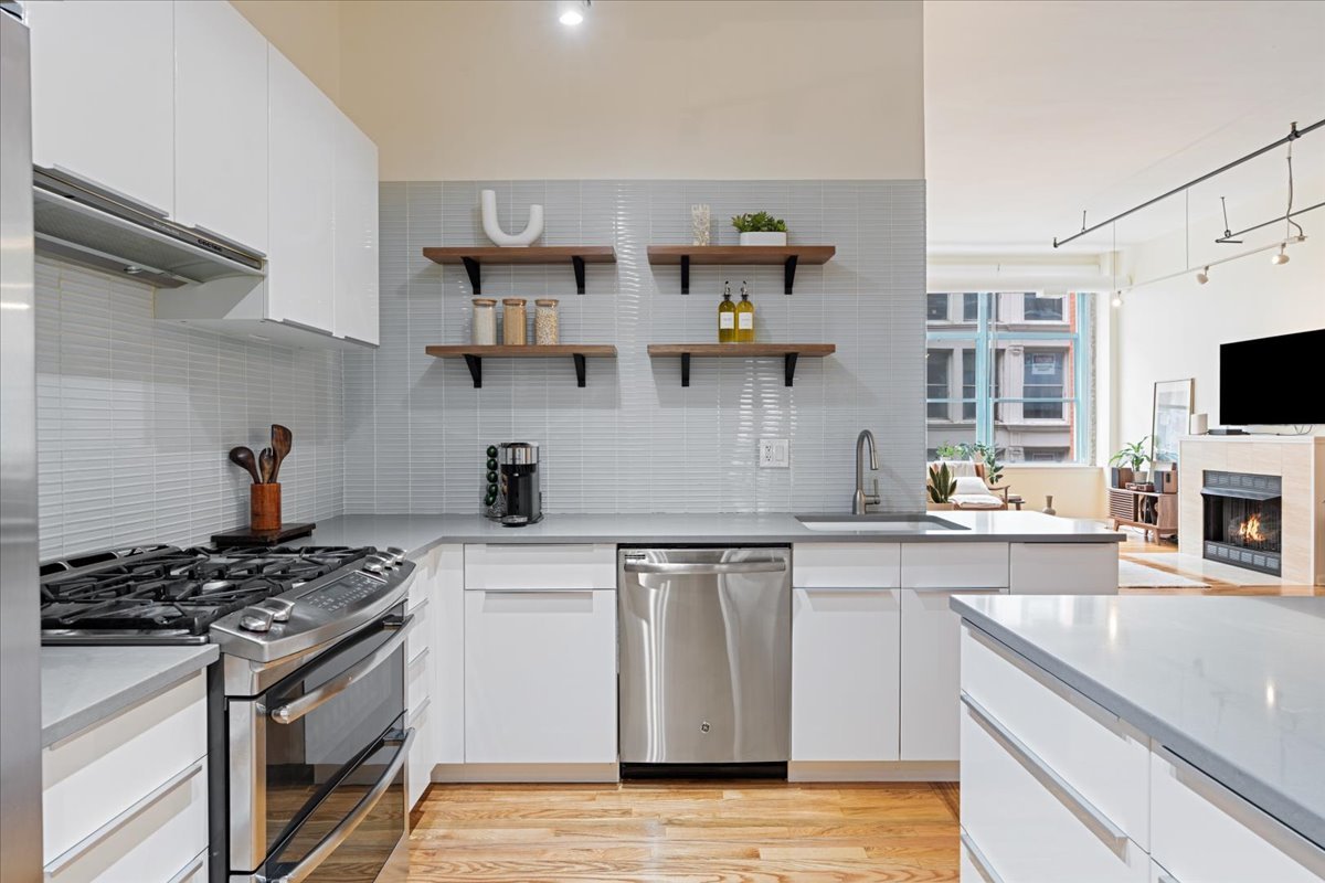 1020 S Wabash Avenue 4C