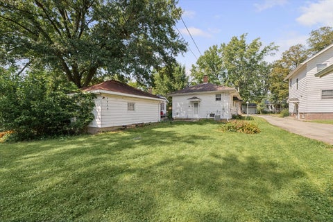 Tiny photo for 1509 W Clark Street, Champaign, IL 61821 (MLS # 12759951)