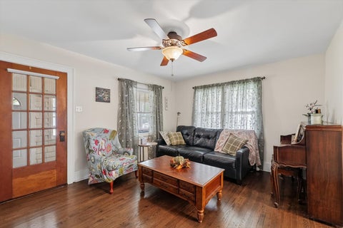 Tiny photo for 1509 W Clark Street, Champaign, IL 61821 (MLS # 12759951)