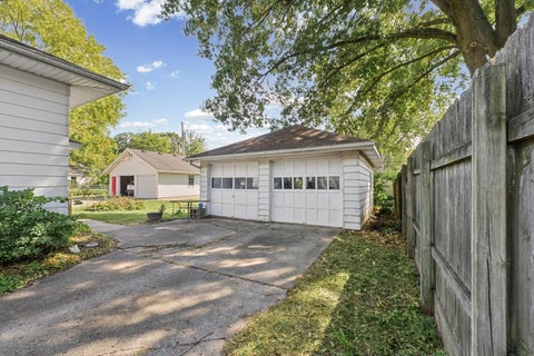 Tiny photo for 1509 W Clark Street, Champaign, IL 61821 (MLS # 12759951)