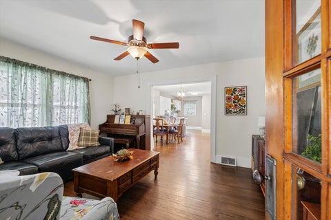 Tiny photo for 1509 W Clark Street, Champaign, IL 61821 (MLS # 12759951)