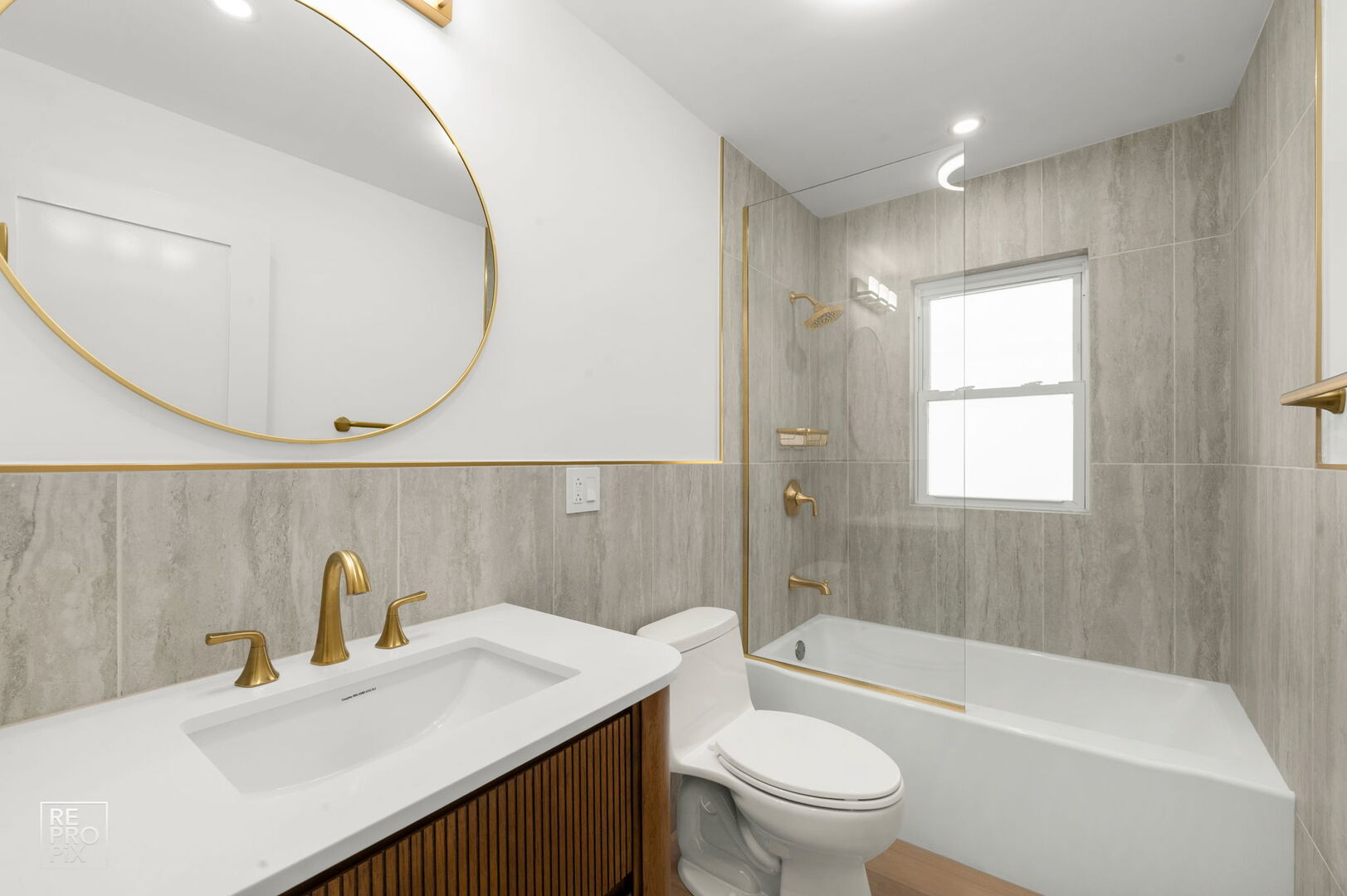 5044 N Merrimac Avenue