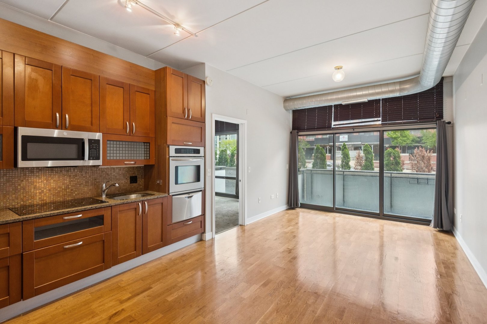 650 W Wayman Street 302C