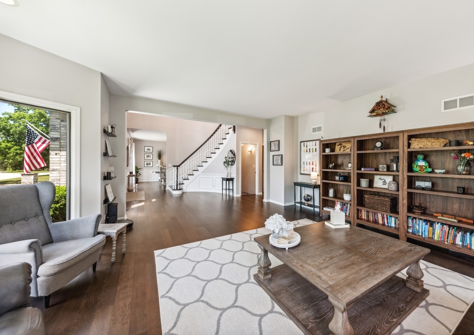 1551 DAYBREAK Drive