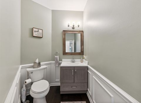 Tiny photo for 1551 DAYBREAK Drive, Libertyville, IL 60048 (MLS # 12397512)