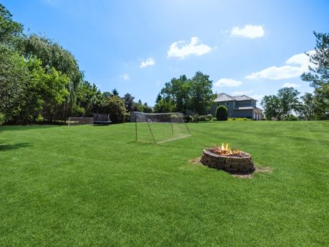 Tiny photo for 1551 DAYBREAK Drive, Libertyville, IL 60048 (MLS # 12397512)