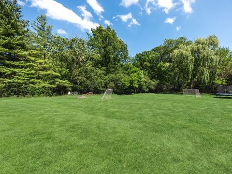 Tiny photo for 1551 DAYBREAK Drive, Libertyville, IL 60048 (MLS # 12397512)