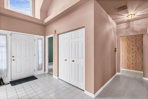 Tiny photo for 17527 W Stillwater Court, Gurnee, IL 60031 (MLS # 12598315)