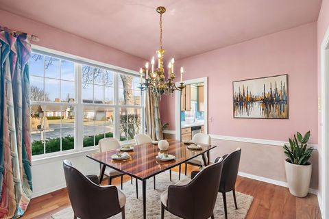 Tiny photo for 17527 W Stillwater Court, Gurnee, IL 60031 (MLS # 12598315)