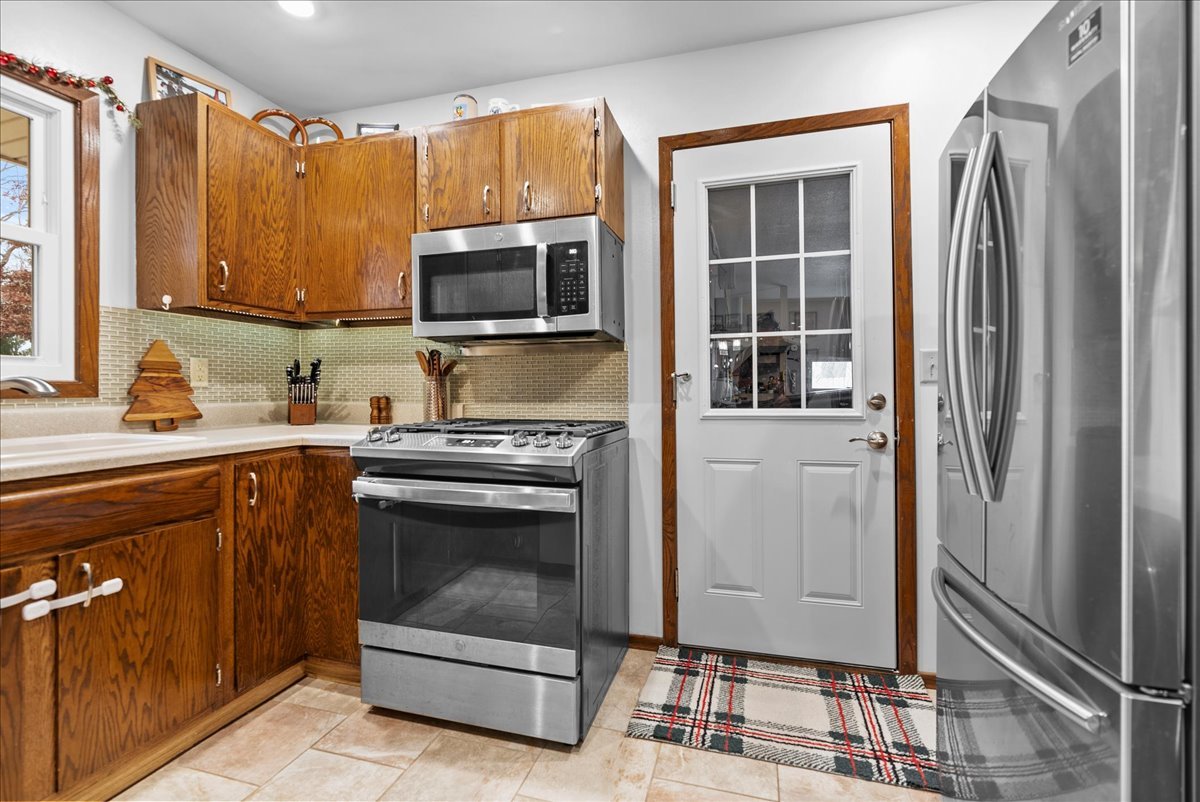 Congerville, Illinois 61729, United States, 4 Bedrooms Bedrooms, ,2 BathroomsBathrooms,Residential,Active,247091