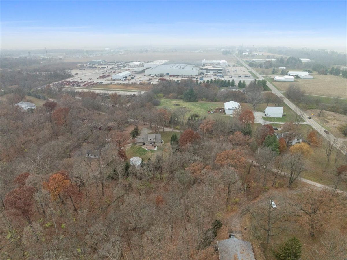 Congerville, Illinois 61729, United States, 4 Bedrooms Bedrooms, ,2 BathroomsBathrooms,Residential,Active,247091