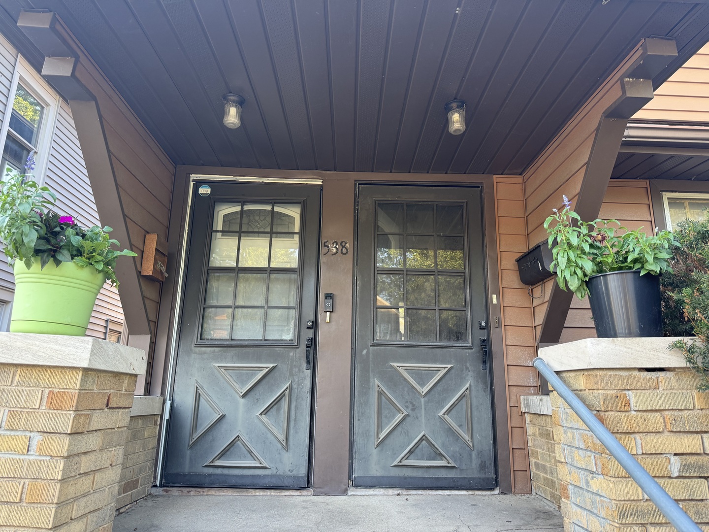 538 MAY Street