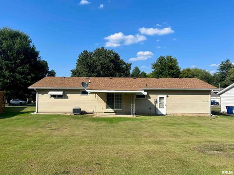 Tiny photo for 207 PATRICIA Lane, West Frankfort, IL 62896 (MLS # EB459879)