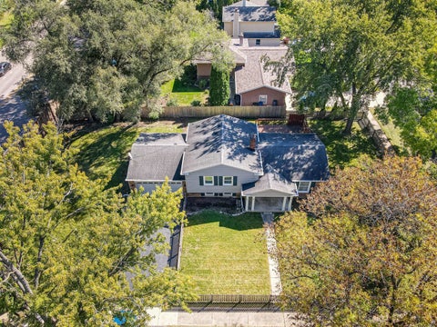 Tiny photo for 4 Tamarack Avenue, Naperville, IL 60540 (MLS # 12778678)