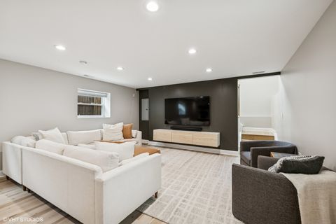 Tiny photo for 1233 Gunderson Avenue, Berwyn, IL 60402 (MLS # 12423543)