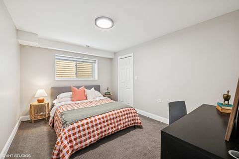 Tiny photo for 1233 Gunderson Avenue, Berwyn, IL 60402 (MLS # 12423543)