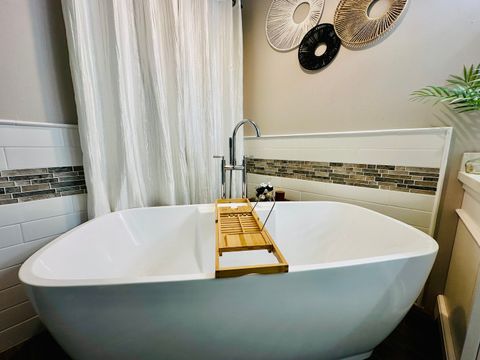 Tiny photo for 4948 145th Street, Midlothian, IL 60445 (MLS # 12591707)