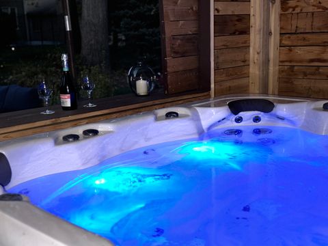 Tiny photo for 4948 145th Street, Midlothian, IL 60445 (MLS # 12591707)