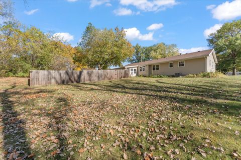 Tiny photo for 1101 Mcdougal Road, Mahomet, IL 61853 (MLS # 12492896)
