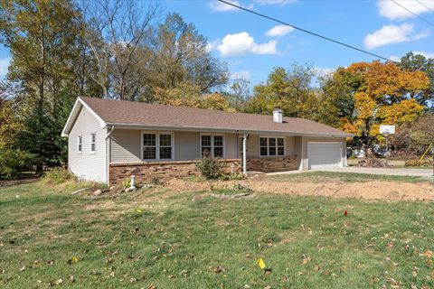 Tiny photo for 1101 Mcdougal Road, Mahomet, IL 61853 (MLS # 12492896)
