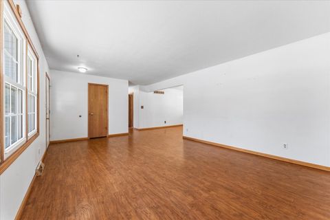 Tiny photo for 1101 Mcdougal Road, Mahomet, IL 61853 (MLS # 12492896)