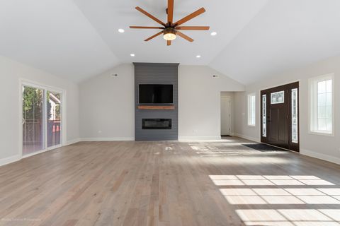 Tiny photo for 2200 59th Street, Downers Grove, IL 60516 (MLS # 12484577)