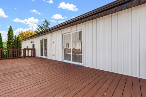 Tiny photo for 2200 59th Street, Downers Grove, IL 60516 (MLS # 12484577)