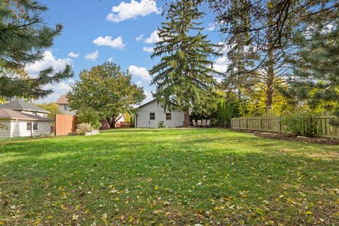 Tiny photo for 2200 59th Street, Downers Grove, IL 60516 (MLS # 12484577)