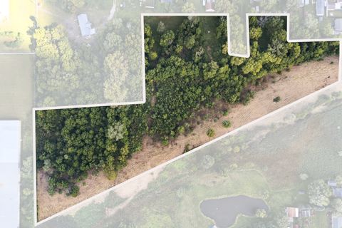 206 40 Street East Moline IL 61244