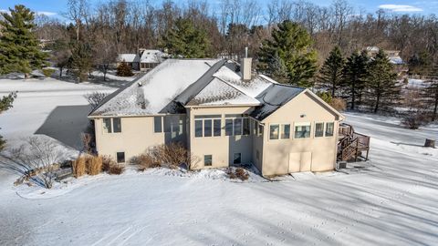 Tiny photo for 8317 Snaresbrook Road, Roscoe, IL 61073 (MLS # 12549345)