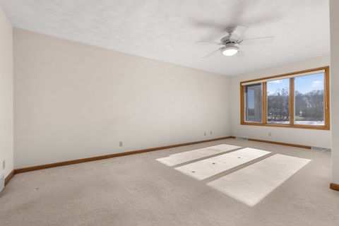 Tiny photo for 8317 Snaresbrook Road, Roscoe, IL 61073 (MLS # 12549345)