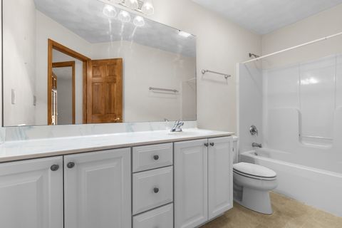 Tiny photo for 8317 Snaresbrook Road, Roscoe, IL 61073 (MLS # 12549345)