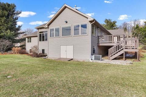 Tiny photo for 8317 Snaresbrook Road, Roscoe, IL 61073 (MLS # 12549345)