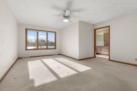 Tiny photo for 8317 Snaresbrook Road, Roscoe, IL 61073 (MLS # 12549345)