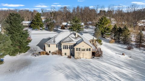 Tiny photo for 8317 Snaresbrook Road, Roscoe, IL 61073 (MLS # 12549345)