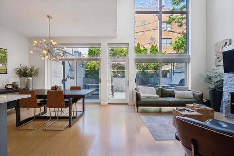 Tiny photo for 1212 N Hoyne Avenue #102, Chicago, IL 60622 (MLS # 12673265)