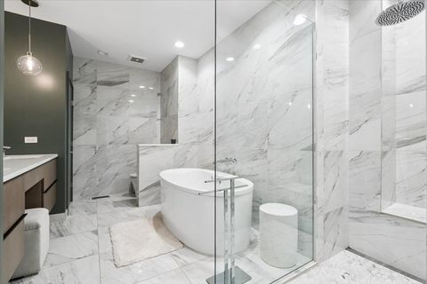 Tiny photo for 1212 N Hoyne Avenue #102, Chicago, IL 60622 (MLS # 12673265)