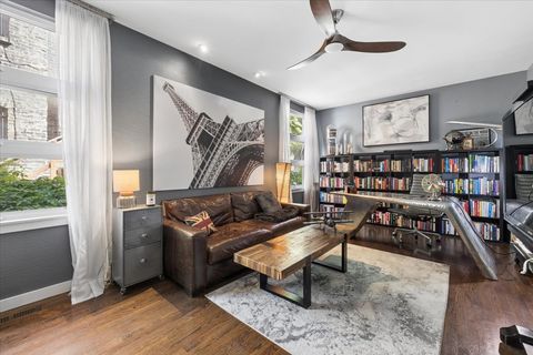 Tiny photo for 1212 N Hoyne Avenue #102, Chicago, IL 60622 (MLS # 12673265)