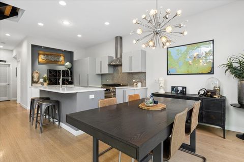 Tiny photo for 1212 N Hoyne Avenue #102, Chicago, IL 60622 (MLS # 12673265)