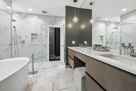Tiny photo for 1212 N Hoyne Avenue #102, Chicago, IL 60622 (MLS # 12673265)