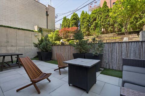 Tiny photo for 1212 N Hoyne Avenue #102, Chicago, IL 60622 (MLS # 12673265)