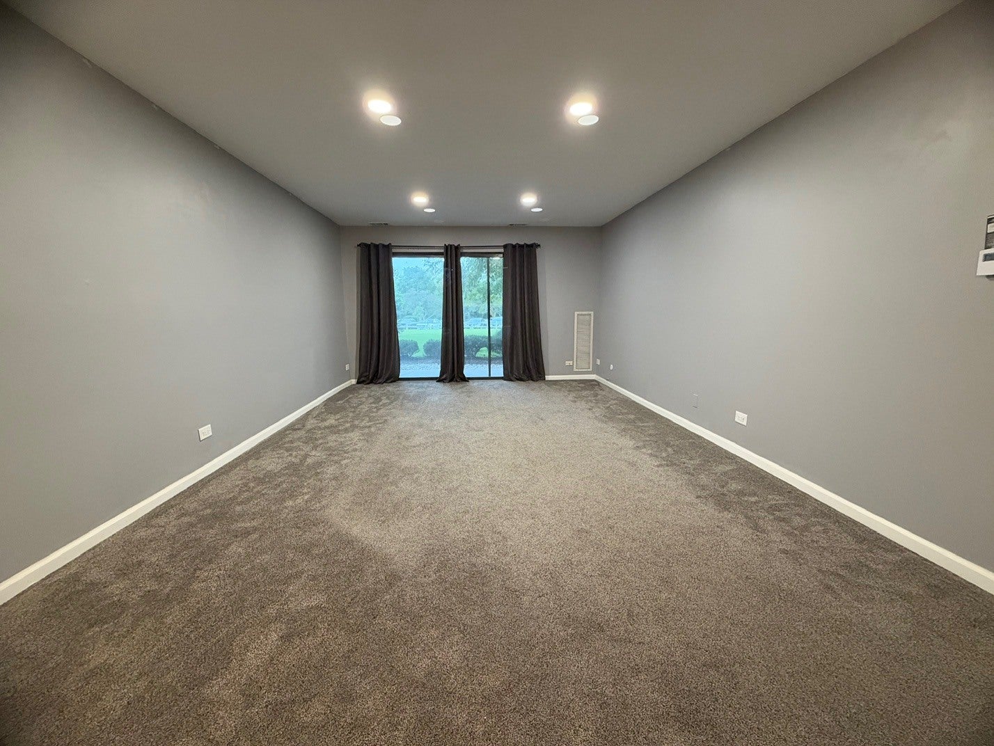 950 E Wilmette Road 121